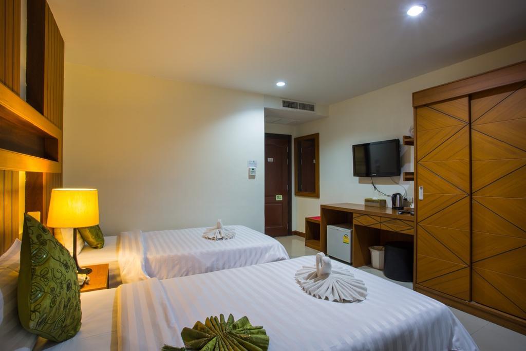The Chambre Patong Екстер'єр фото