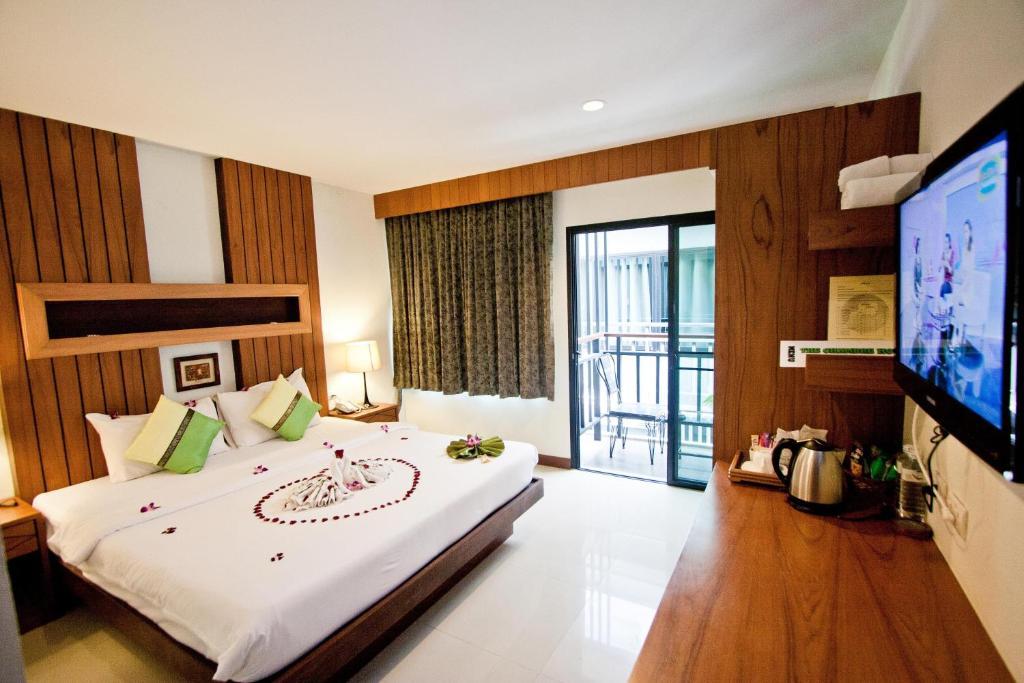 The Chambre Patong Екстер'єр фото