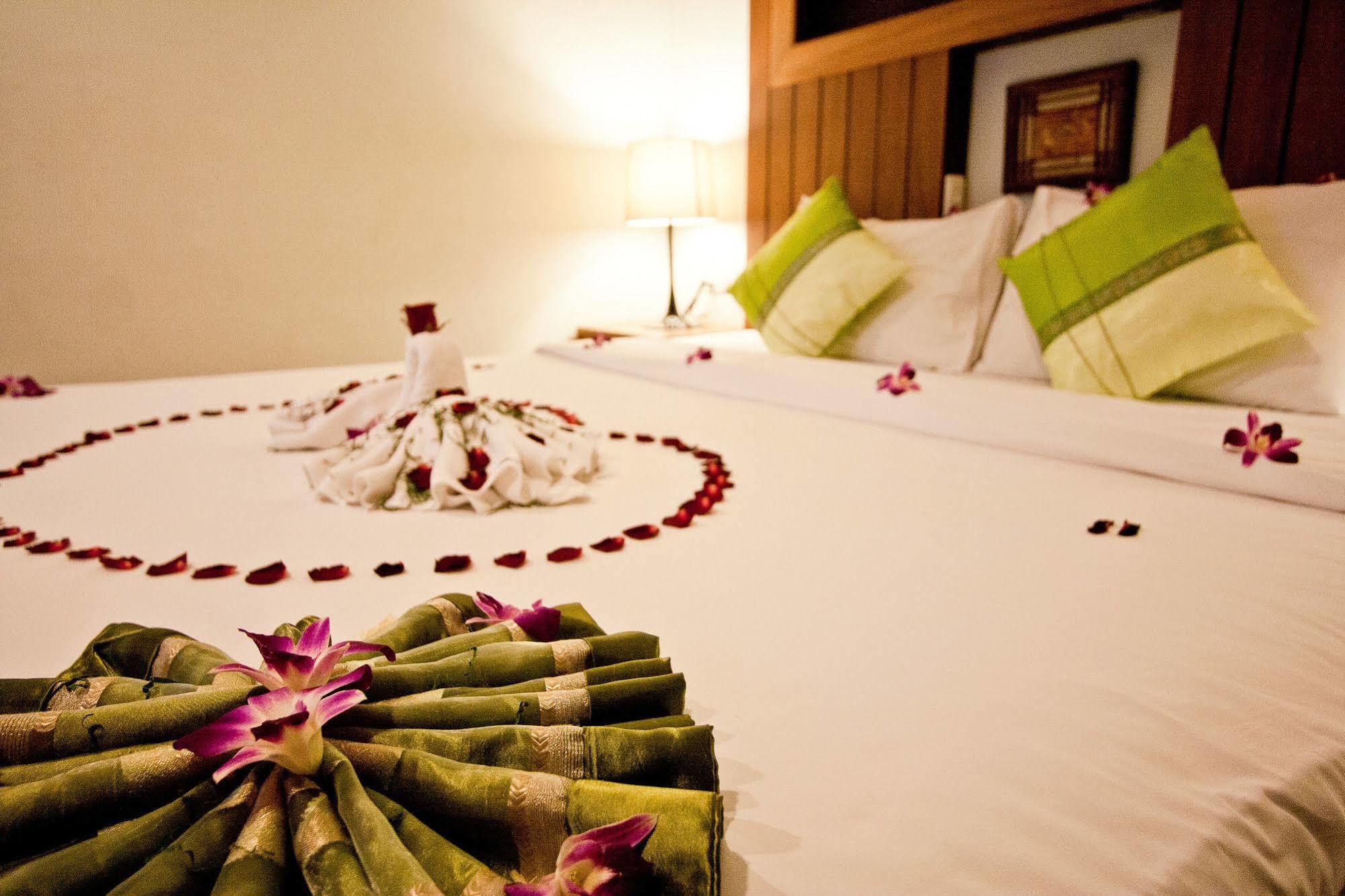 The Chambre Patong Екстер'єр фото